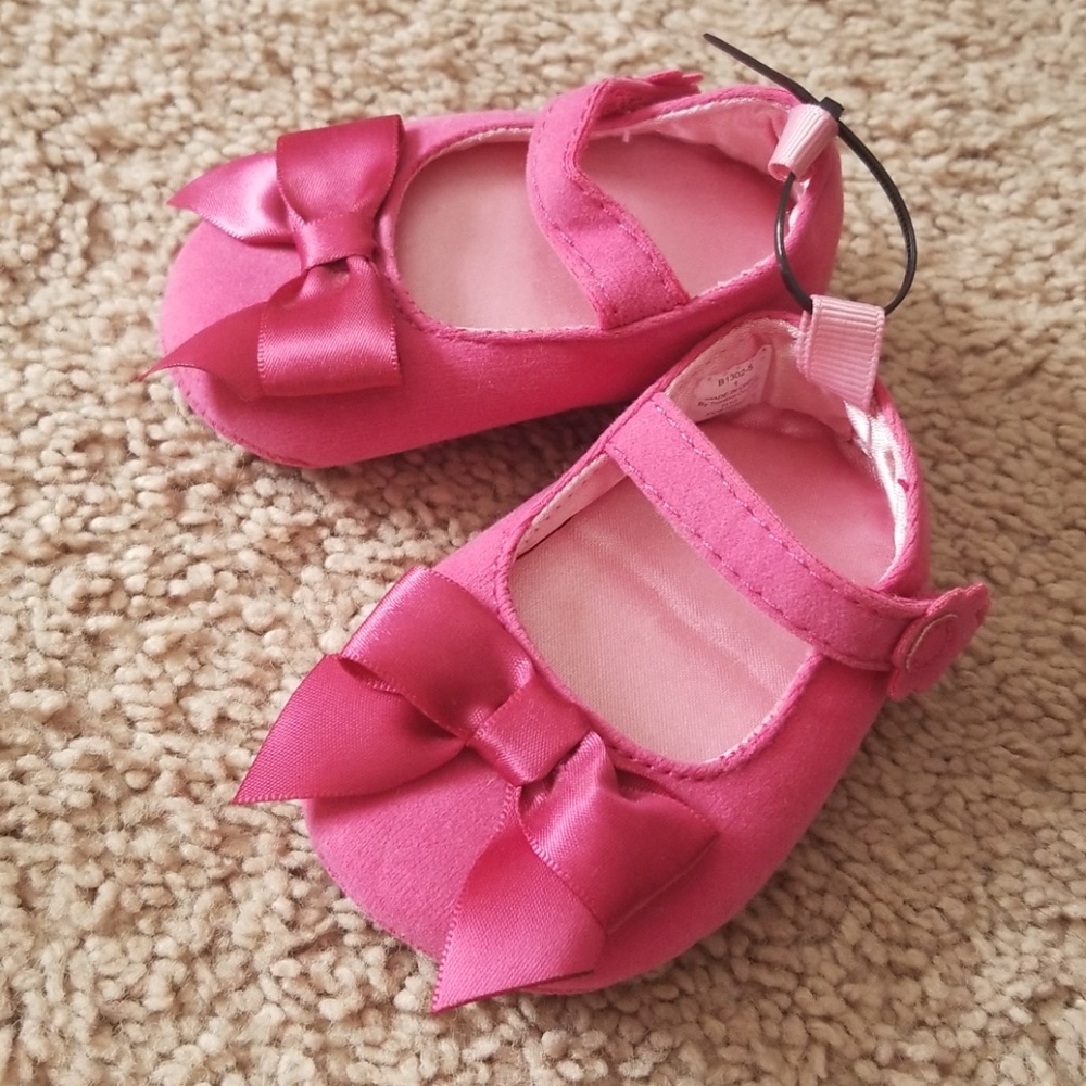*Size 1 baby shoes*